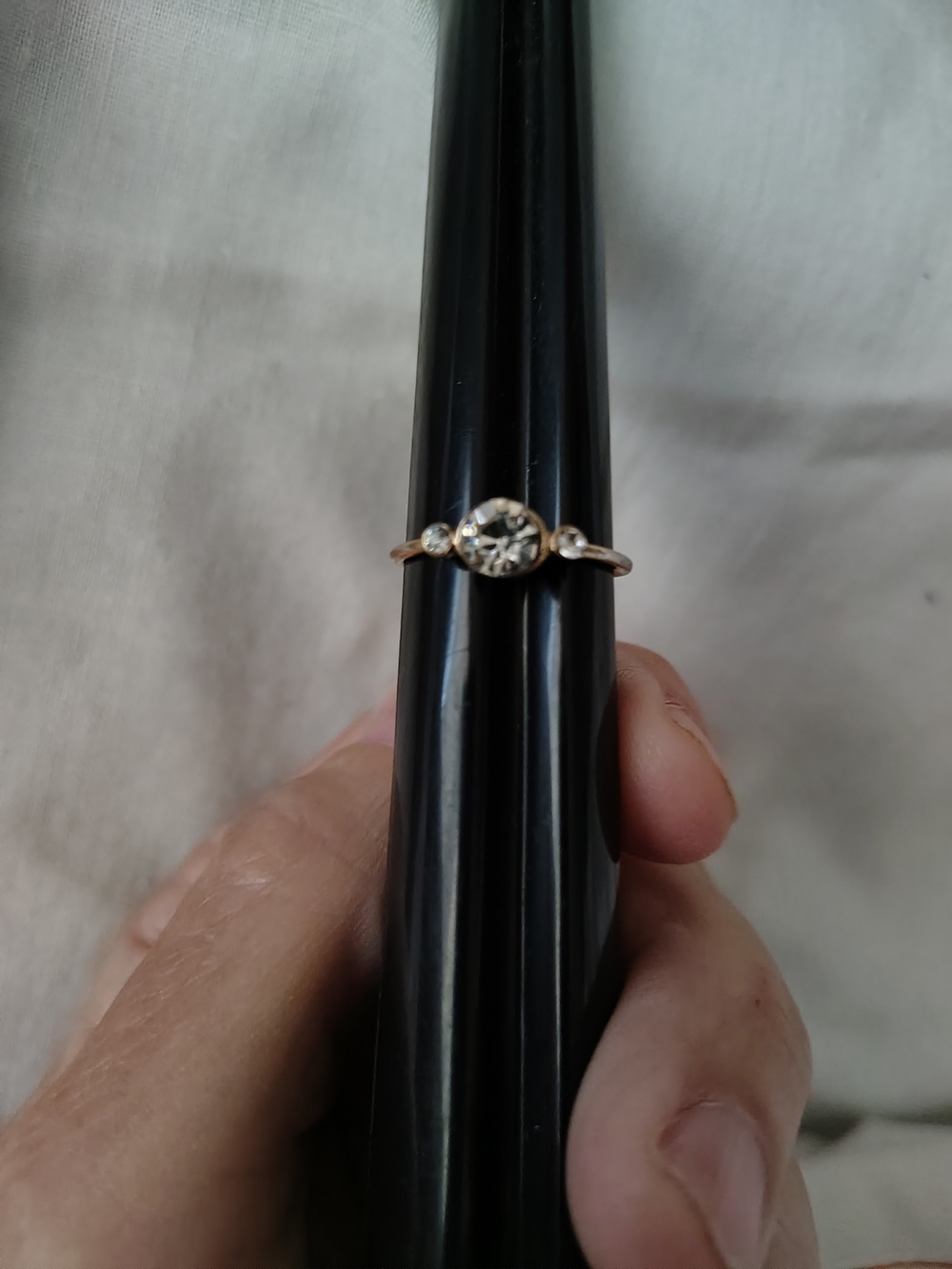 Classic Gold-Tone Three-Stone Ring with White Center Stone Size 6.5 #5-002D